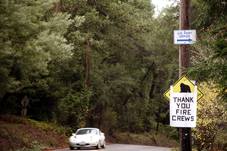 Thank you first responders road sign